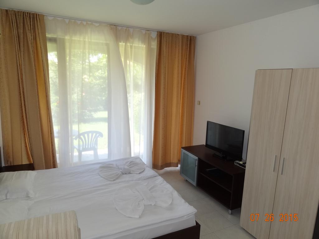 Triumph Holiday Village Sveti Vlas Habitación foto